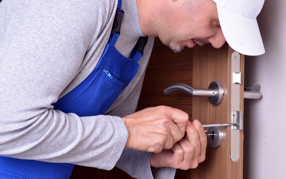 serrurier assistance dépannage Martigues