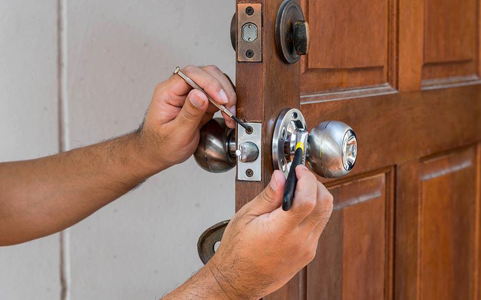 serrurier assistance dépannage Martigues